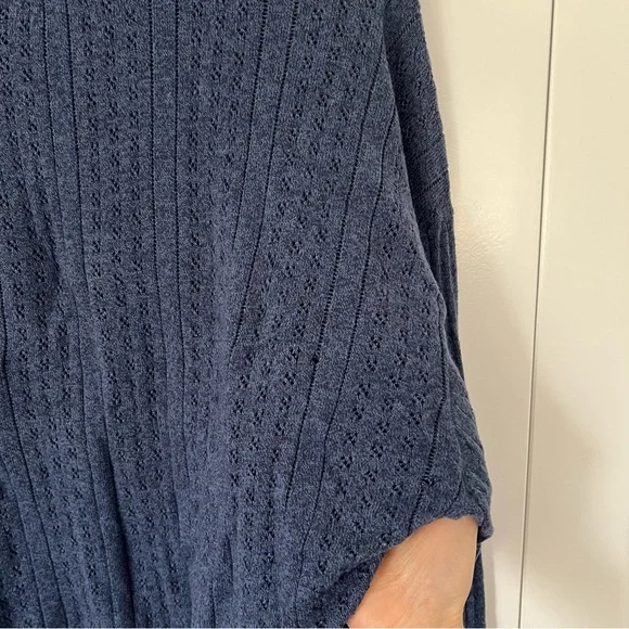 James Street Co Eyelet Raglan Sweater Top - Picture 6 of 6